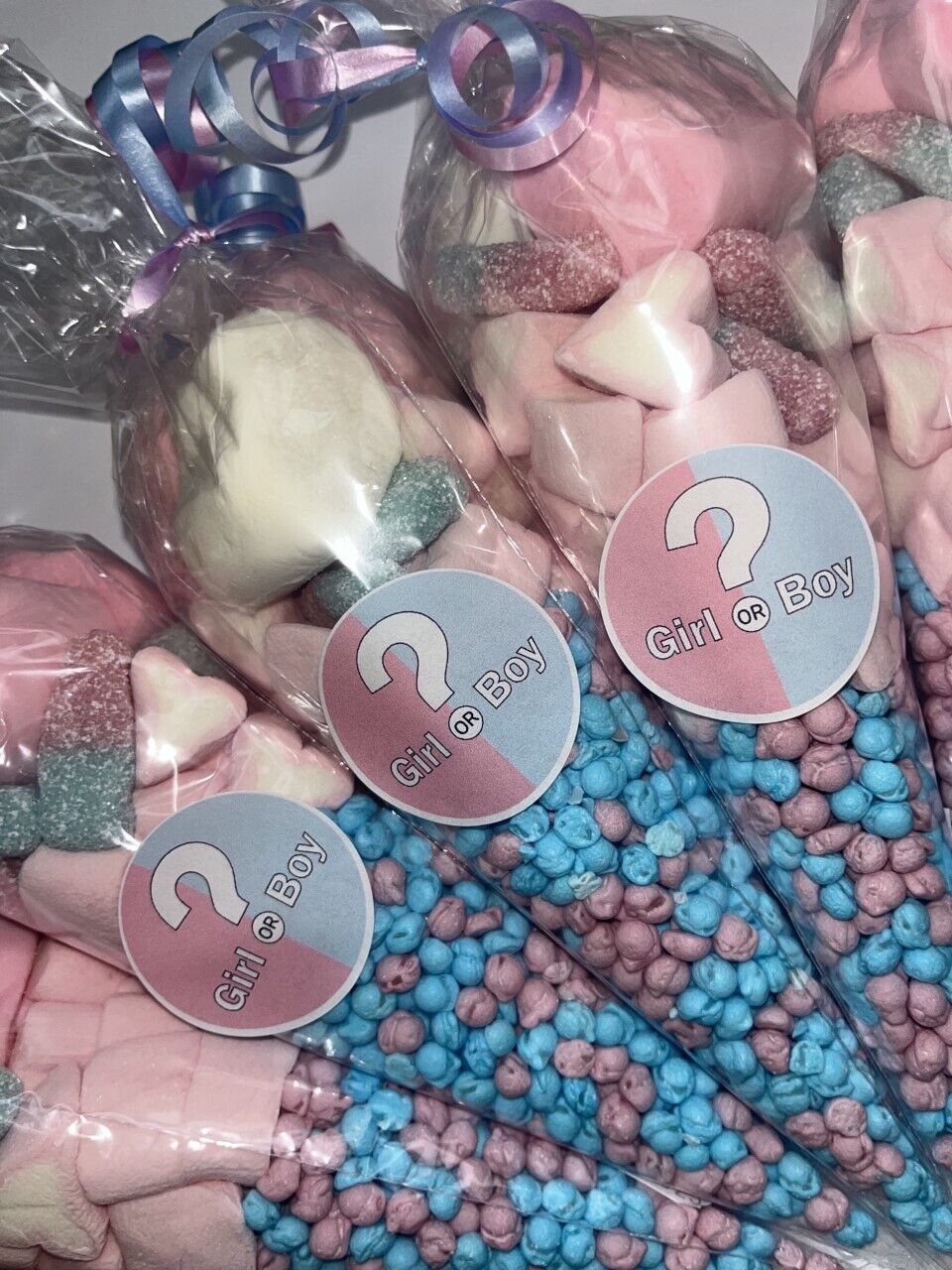 Gender Reveal ? Pink Blue Sweet Cones Candy Party Bags Girl or Boy Favours