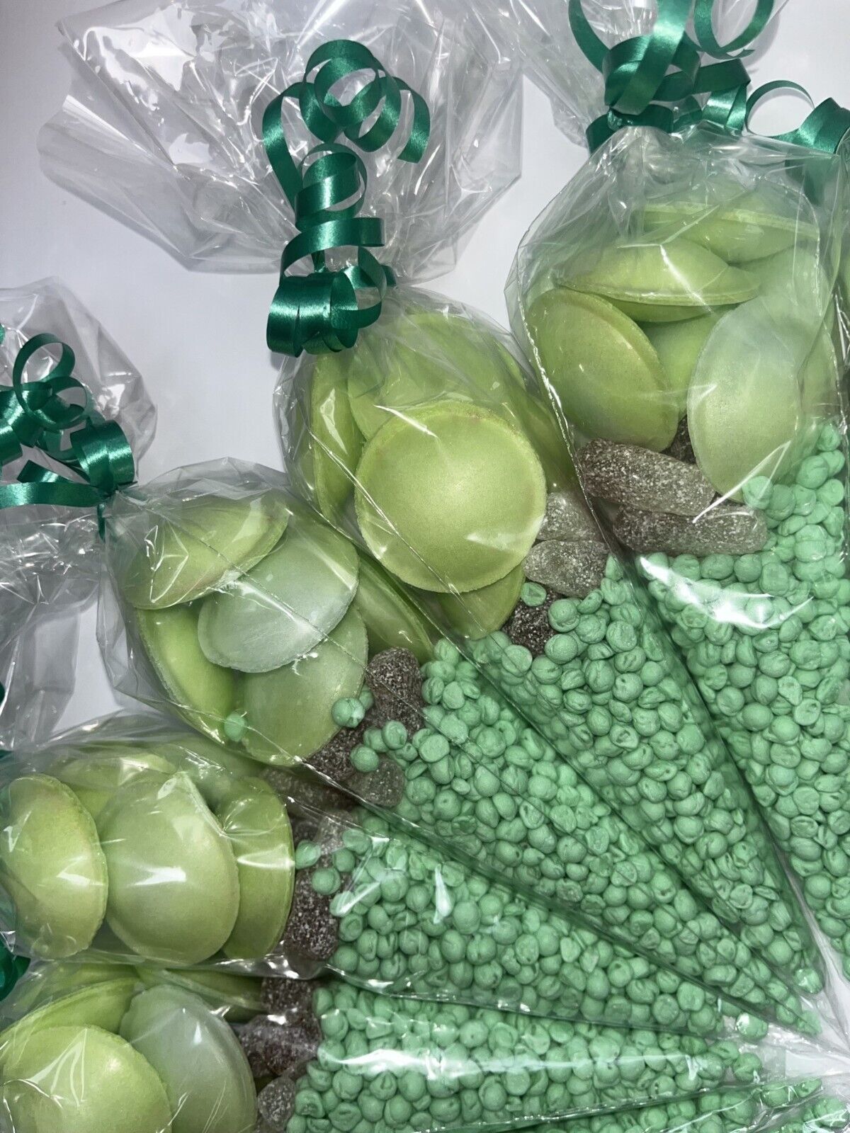 Filled Birthday Party Kids Green Sweet Cones Party Bags Candy Chocolate Girl Boy