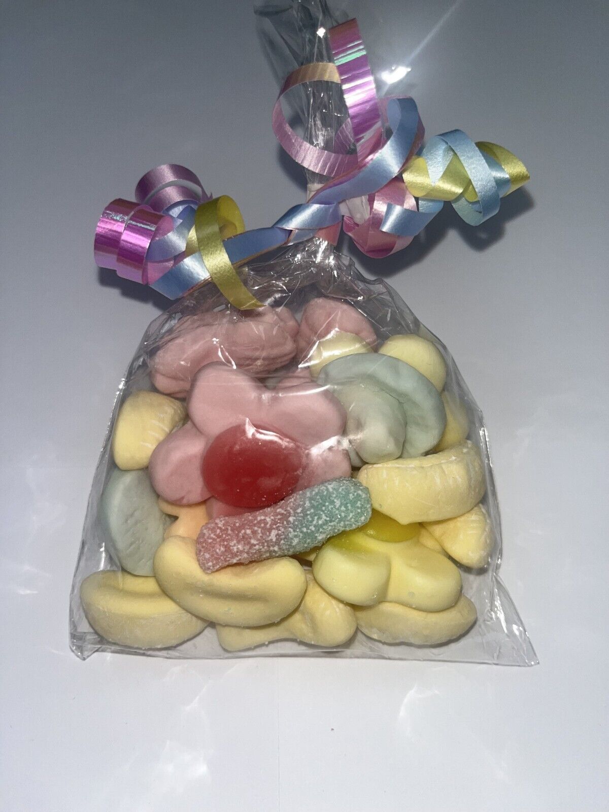 Pastel Birthday Favours Sweet Candy Cones Sweets Party Bags Filled Push Pop