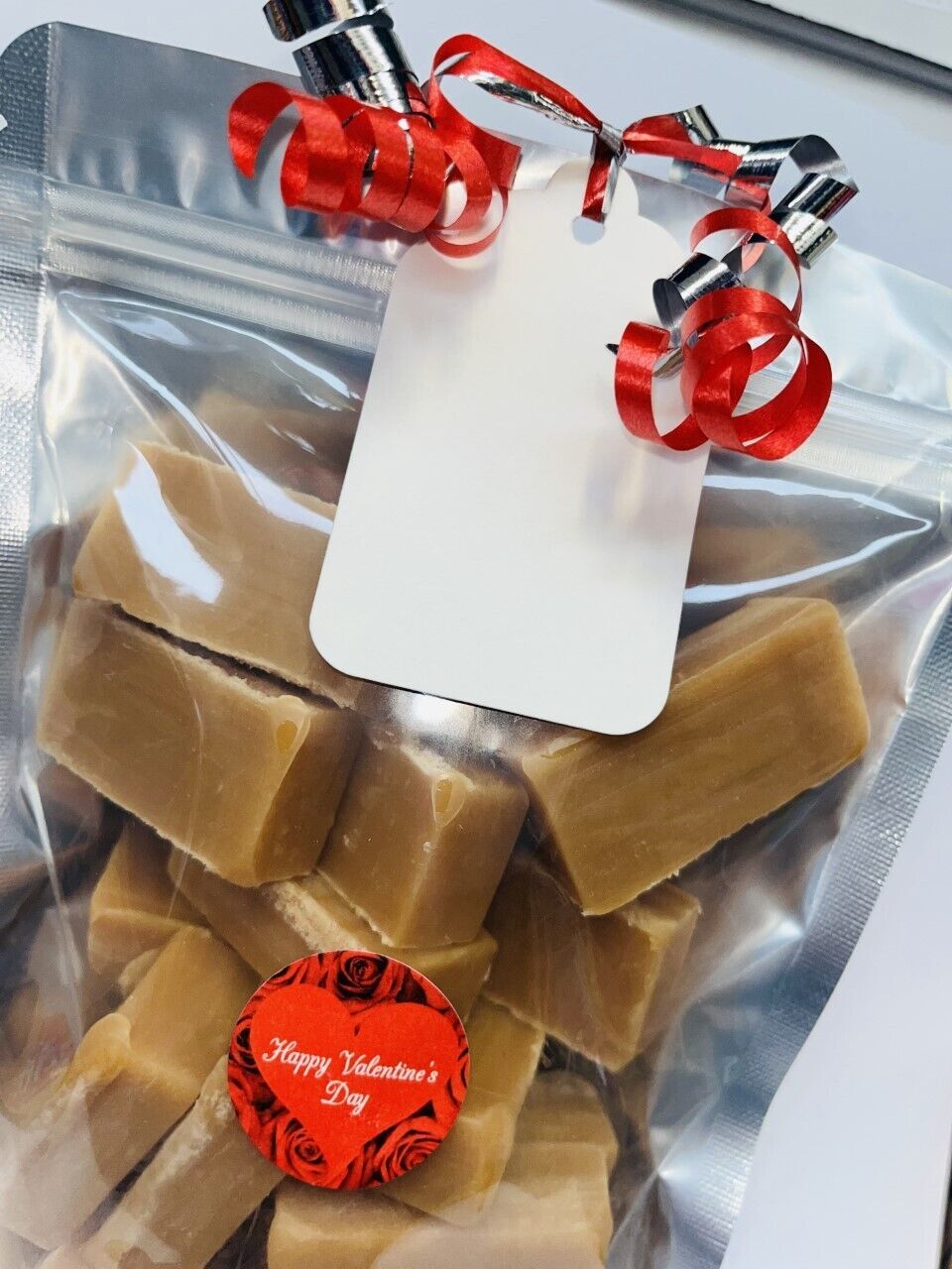 Happy Valentines Day Smooth Vanilla Fudge Sweets Bag Pouch Present Gift 450g