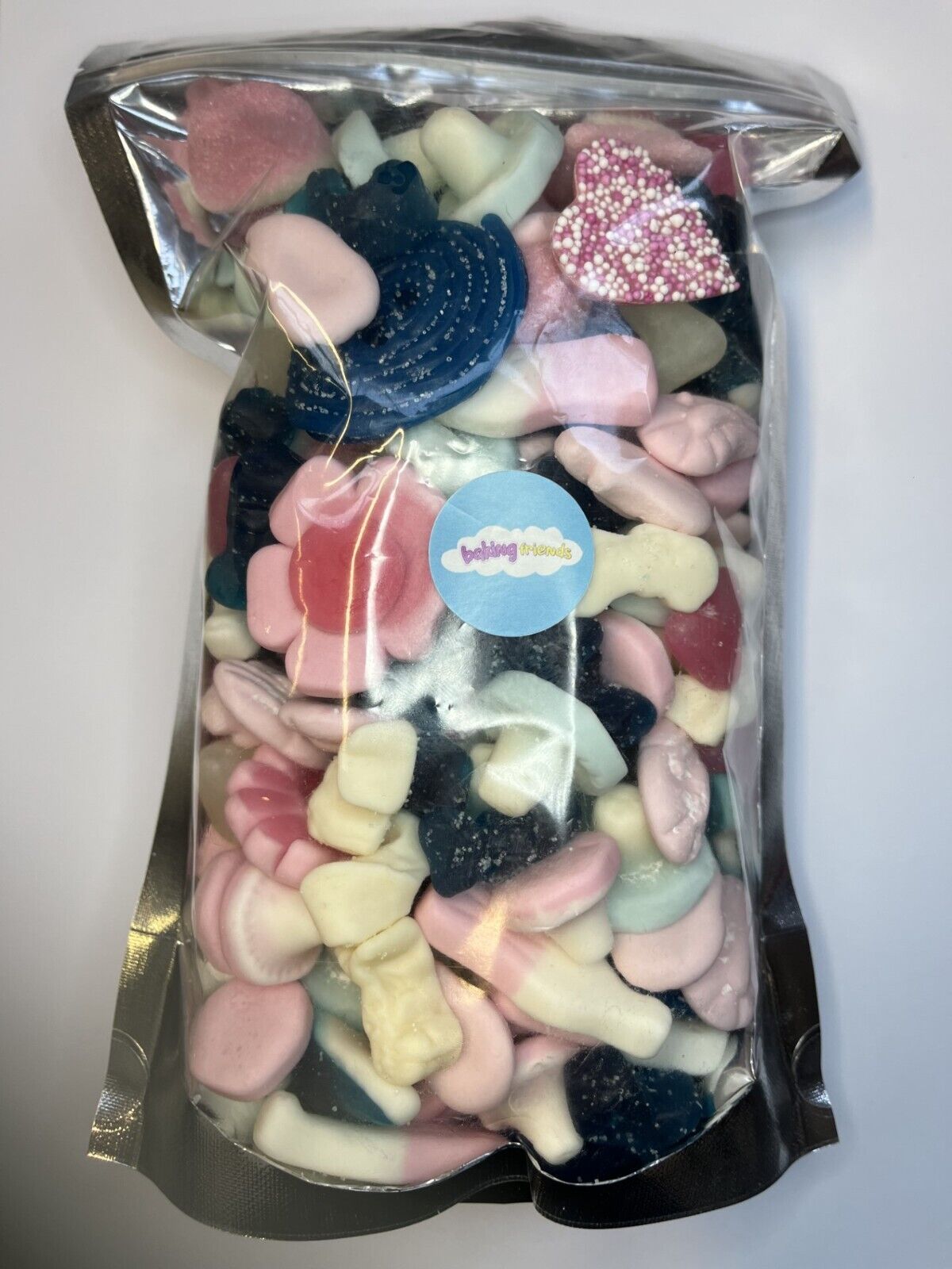 Pink & Blue Gift Bag Assorted Sweet Pick N Mix Candy Pouch 600g